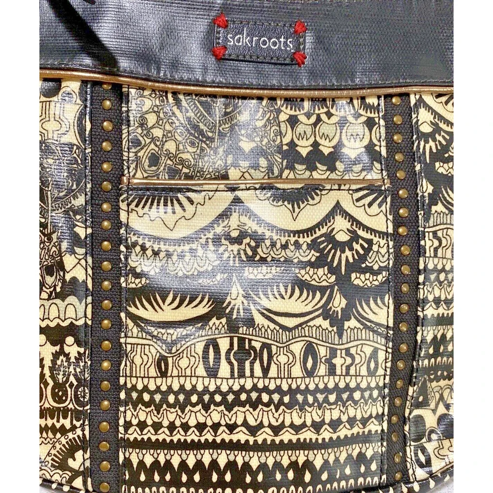 Sakroots crossbody bag shoulderbag purse adjustable woven strap Boho black cream